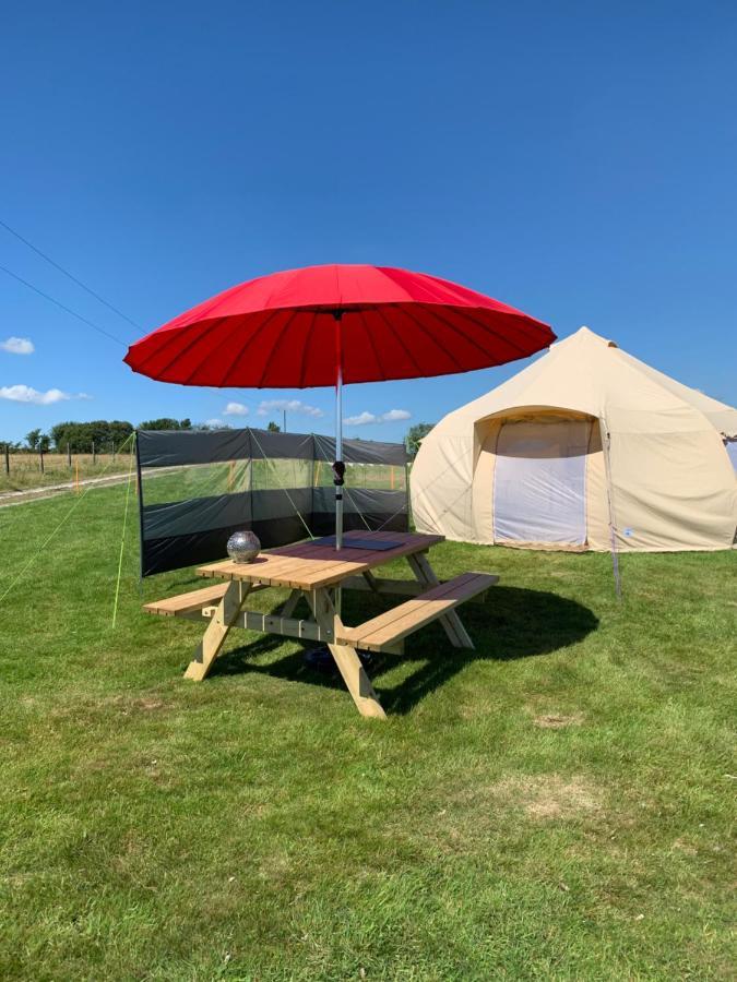 Tal-Y-Fan Farm 6M Stargazer Tent Bridgend  Εξωτερικό φωτογραφία